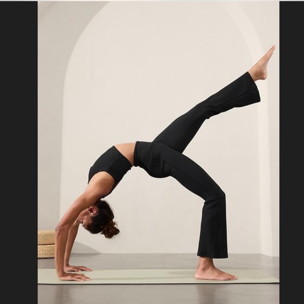 Athleta Elation Ultra High Rise Rib Flare Pant